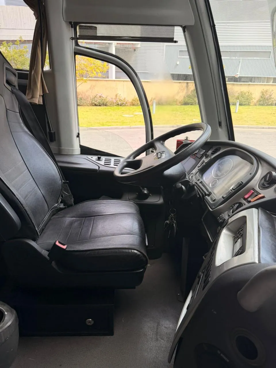 MAN Irizar i6, driver’s cockpit